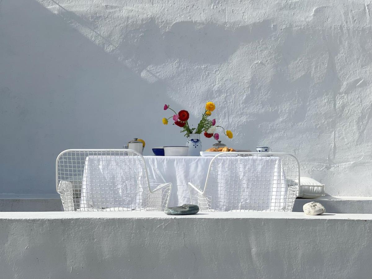 Serifos White Esterno foto
