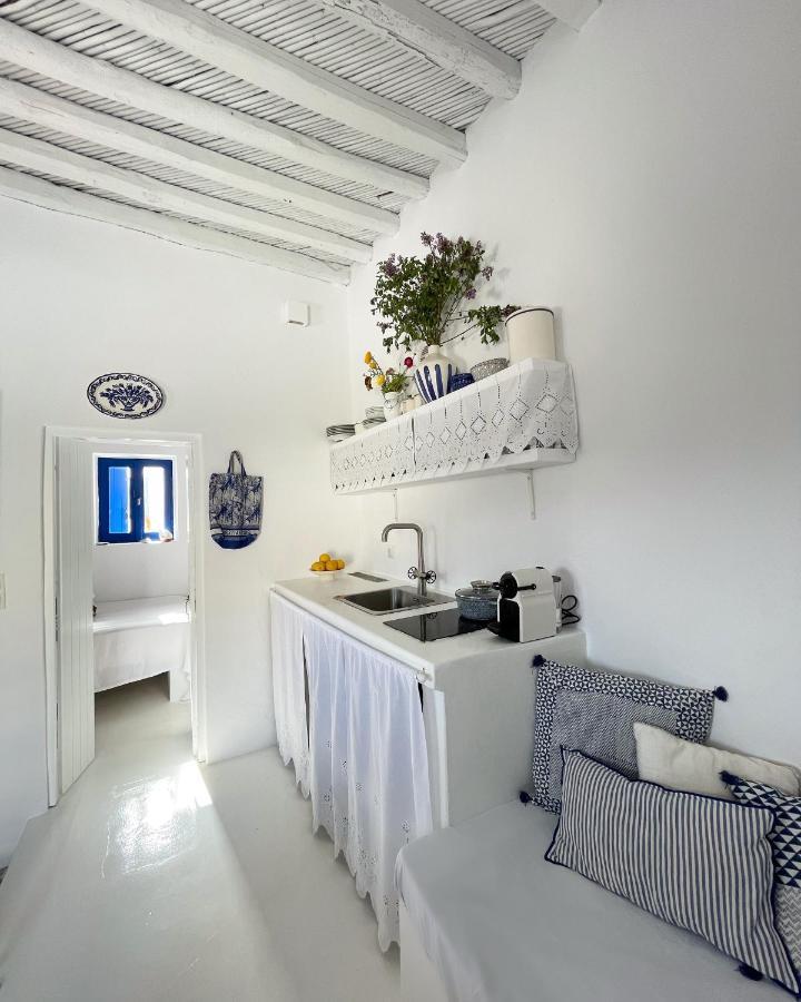 Serifos White Esterno foto